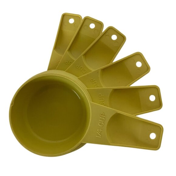 Tupperware Harvest Gold Measuring Cups Set Of 6 Durable Plastic Made in USA - Picture 4 of 7